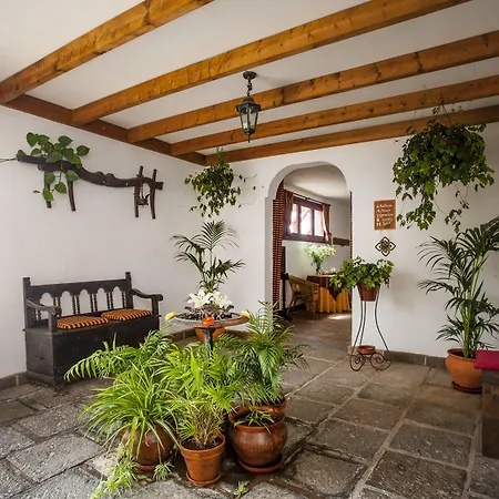 公寓 伊芬卡维斯塔博尼塔酒店 *