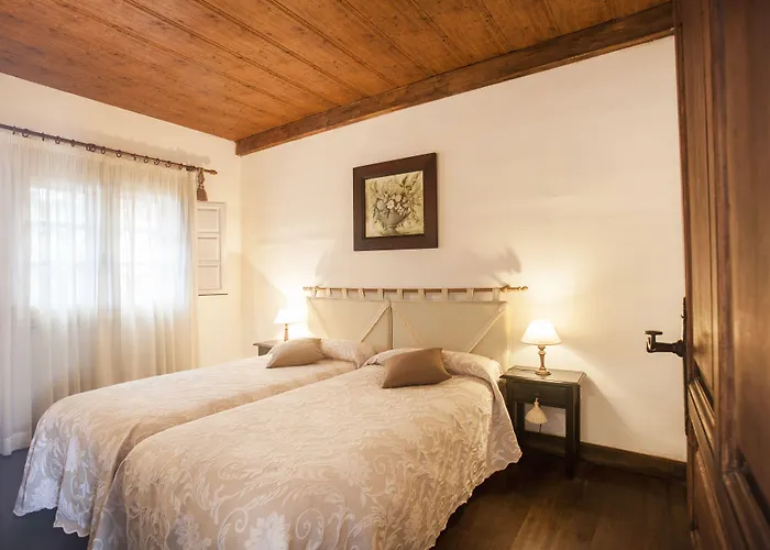 伊芬卡维斯塔博尼塔酒店 * 圣米格尔德阿沃纳