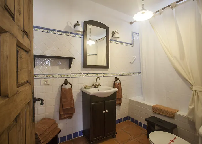 伊芬卡维斯塔博尼塔酒店 *