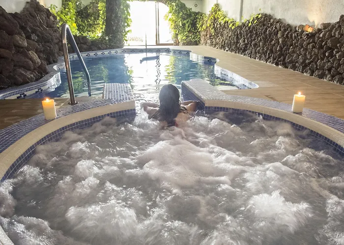 伊芬卡维斯塔博尼塔酒店 公寓 圣米格尔德阿沃纳