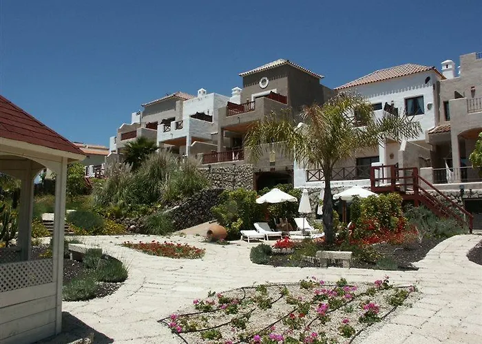 伊芬卡维斯塔博尼塔酒店 *